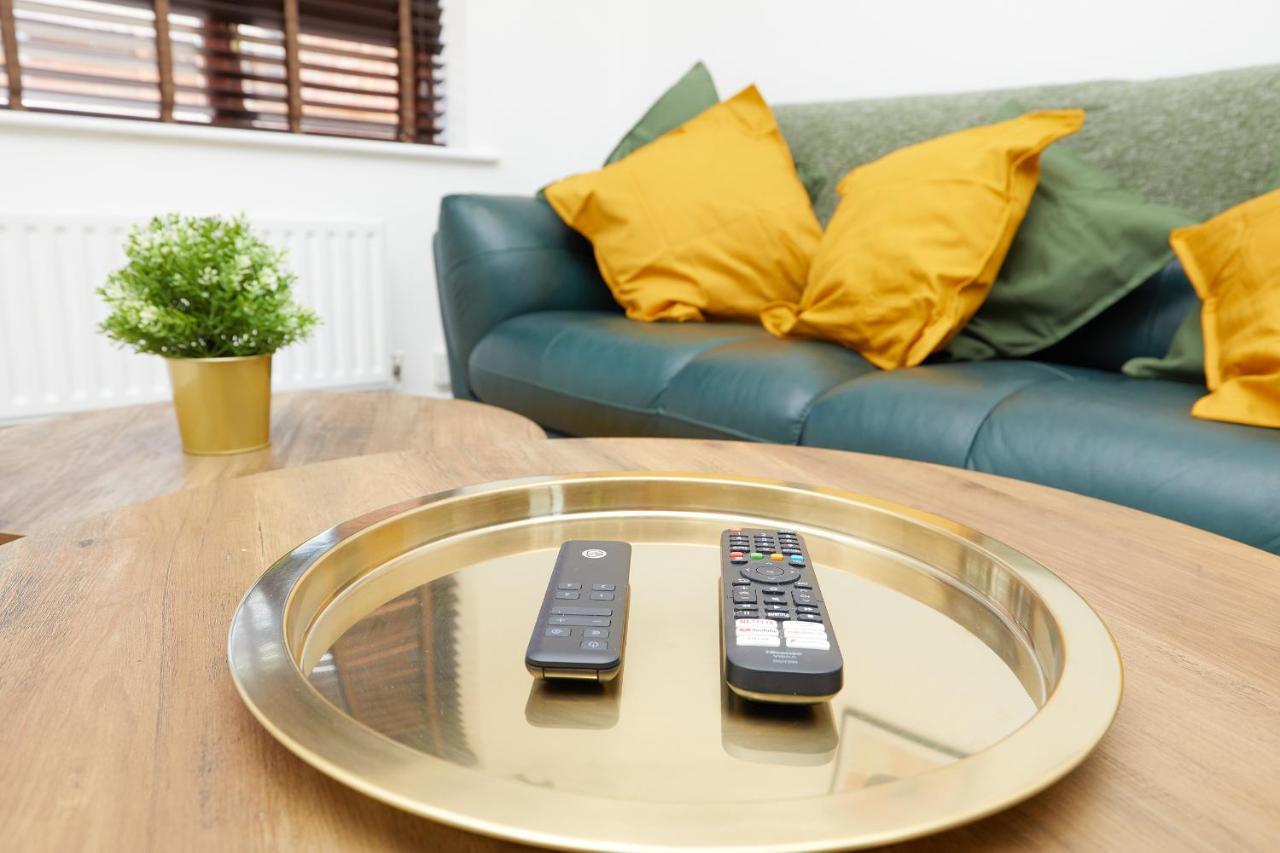 Modern 2 Bed House Near Queens Medical Centre 노팅엄 외부 사진